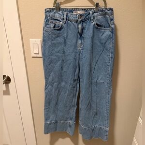 Zara Women's Light Blue Flare Crop Jeans